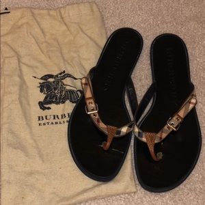 Burberry flip flops